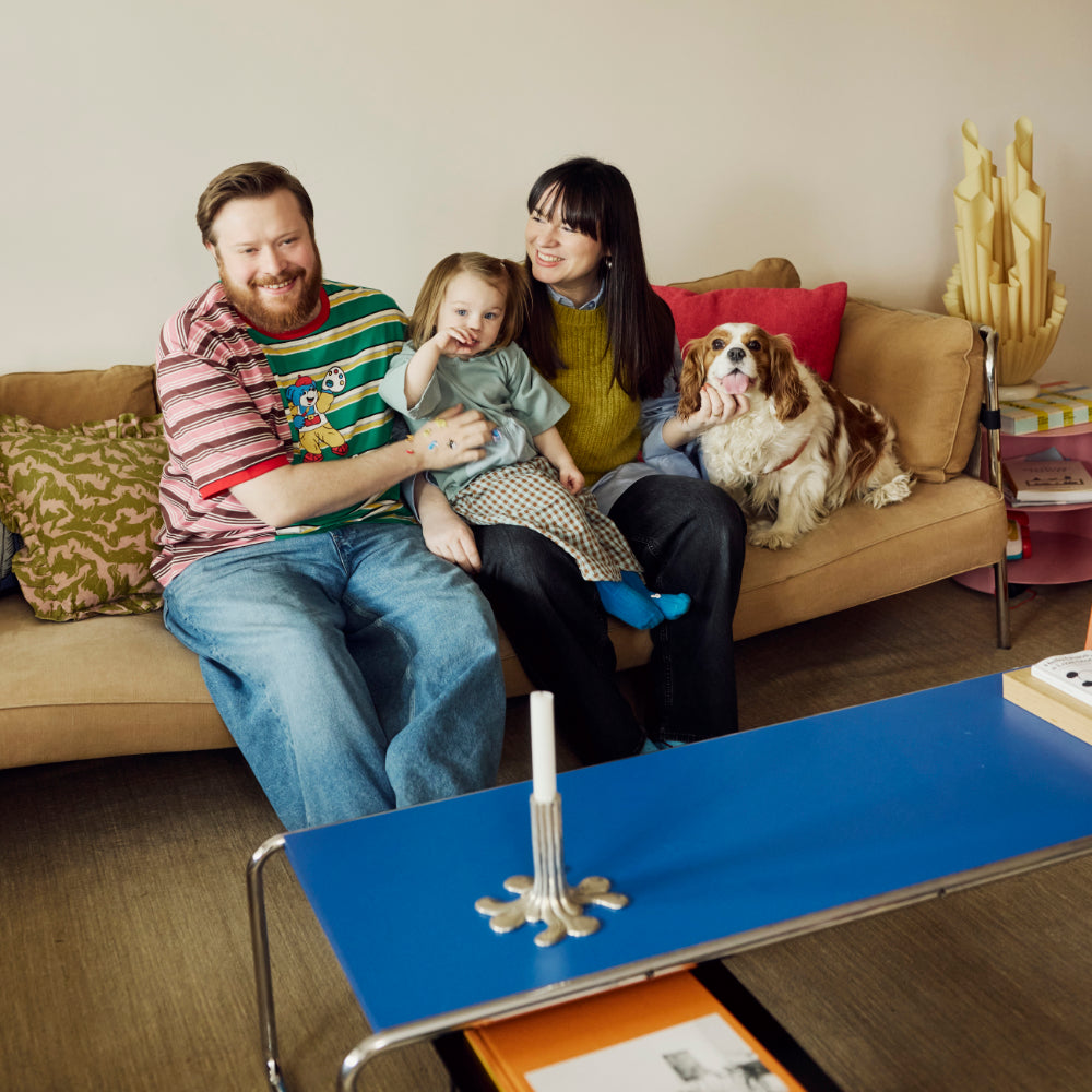 MiNiMONO FAMILY #21 - ELENA, CHRISTOFFER, ILSE (2) AND LOUIE (6) FROM STOCKHOLM
