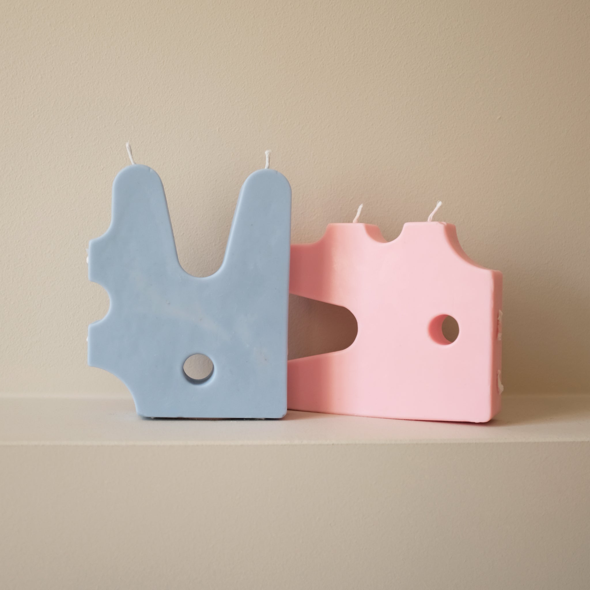 CANDLES COLLAB WITH PAMPA STUDIO BY THE MINIMONO PROJECT - BRAND FOR ECO FRIENDLY - PLAYFUL - MULTI FUNCTIONAL - SUSTAINABLE - HIGH QUALITY - DESIGN FURNITURE FROM RECYCLED PLASTIC FOR BOTH ADULT AND CHILDREN MADE IN BERLIN GERMANY
