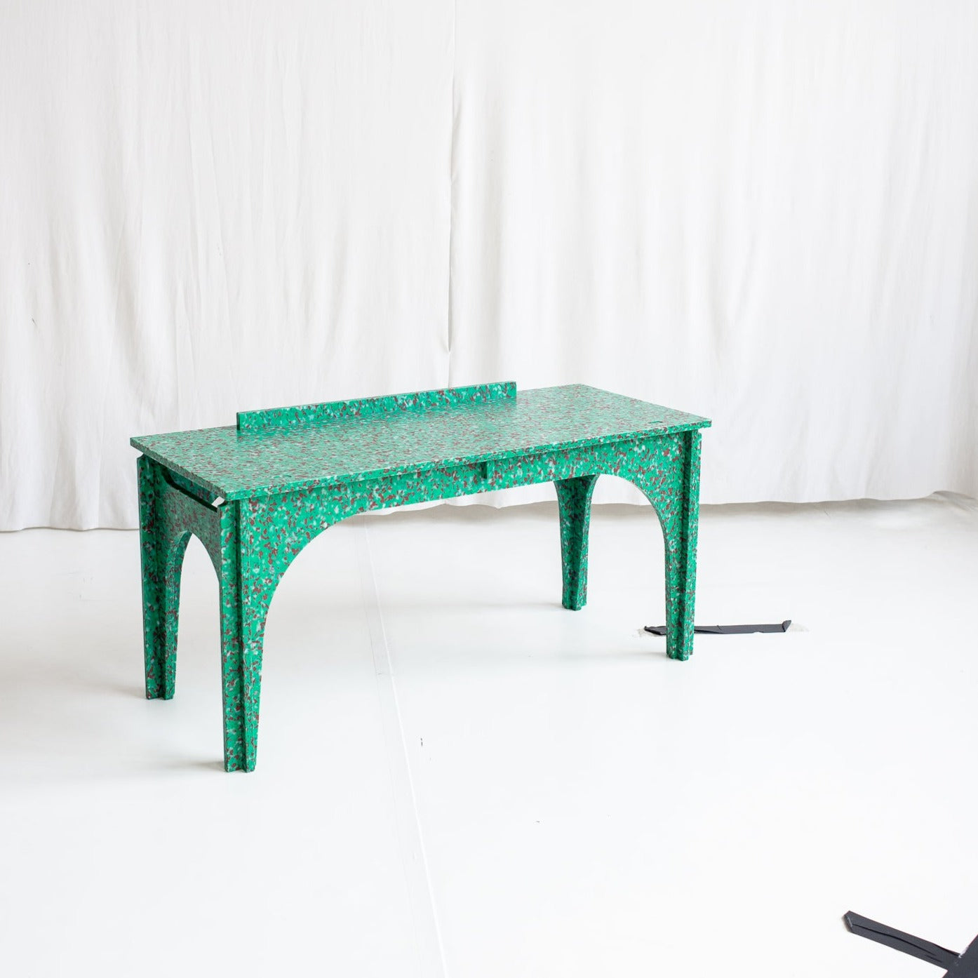 GREEN BENCH KIDS DESK BY THE MINIMONO PROJECT - BRAND FOR ECO FRIENDLY - PLAYFUL - MULTI FUNCTIONAL - SUSTAINABLE - HIGH QUALITY - DESIGN FURNITURE FROM RECYCLED PLASTIC FOR BOTH ADULT AND CHILDREN MADE IN BERLIN GERMANY